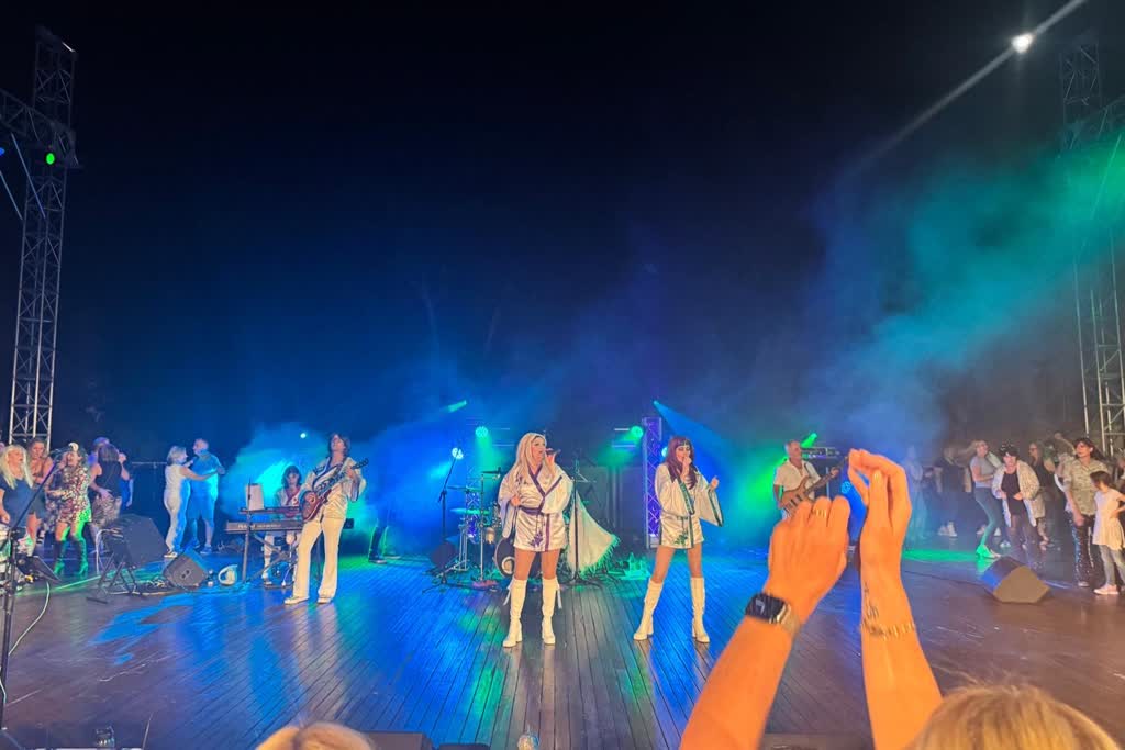 ABBA Extravanganza photo 2