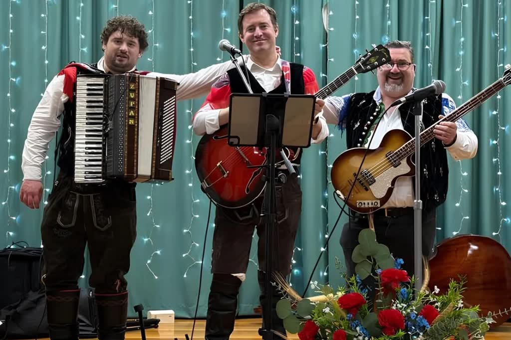 Alpen Musikanten – Alpski Muzikantje
