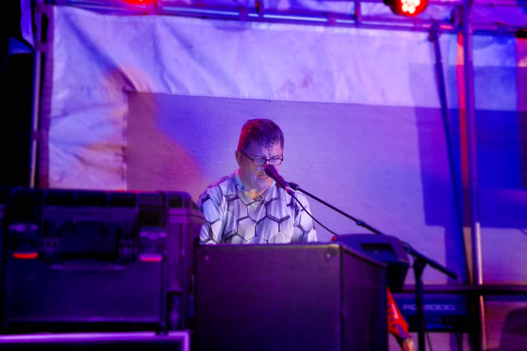 Life On Mars The Bowie Experience photo 3