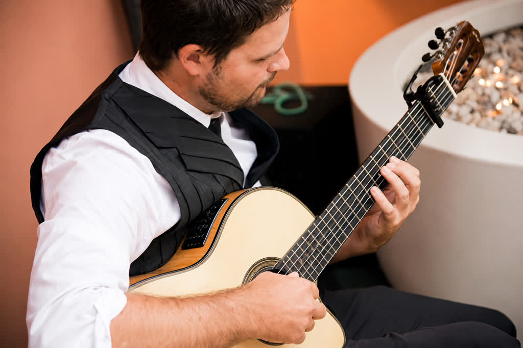 Matt Currie - Repertoire Guitar